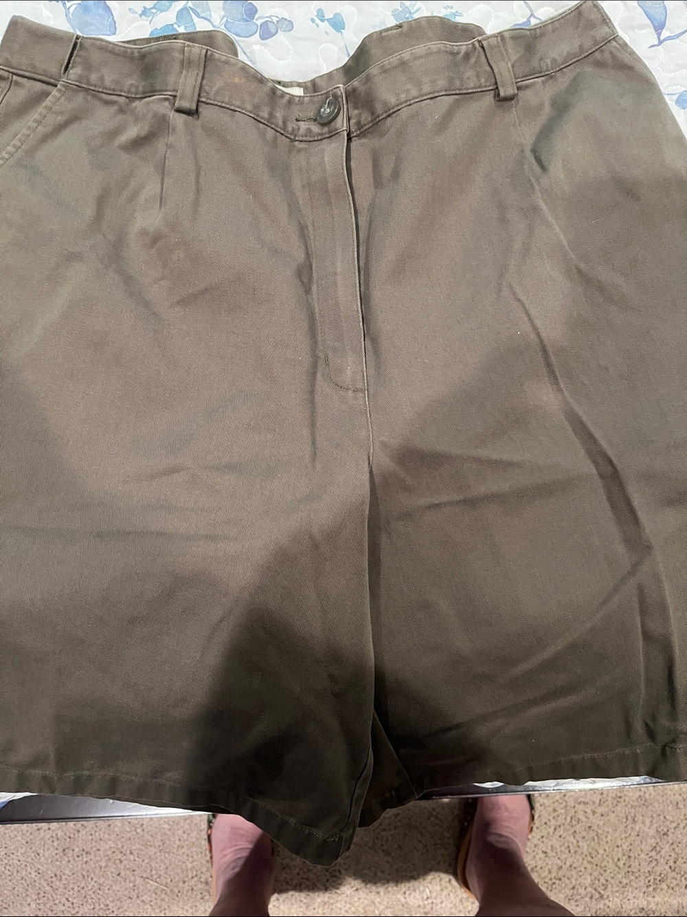 L.L. Bean Men's Flat-Front Olive Brown Shorts
